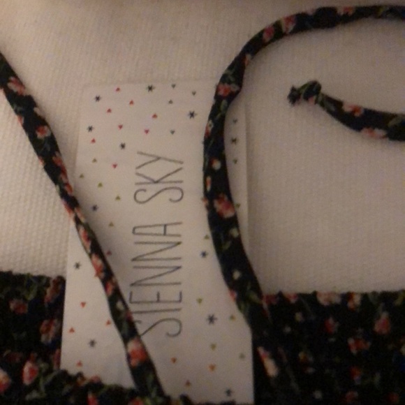 NWT Skirt - Picture 2 of 7